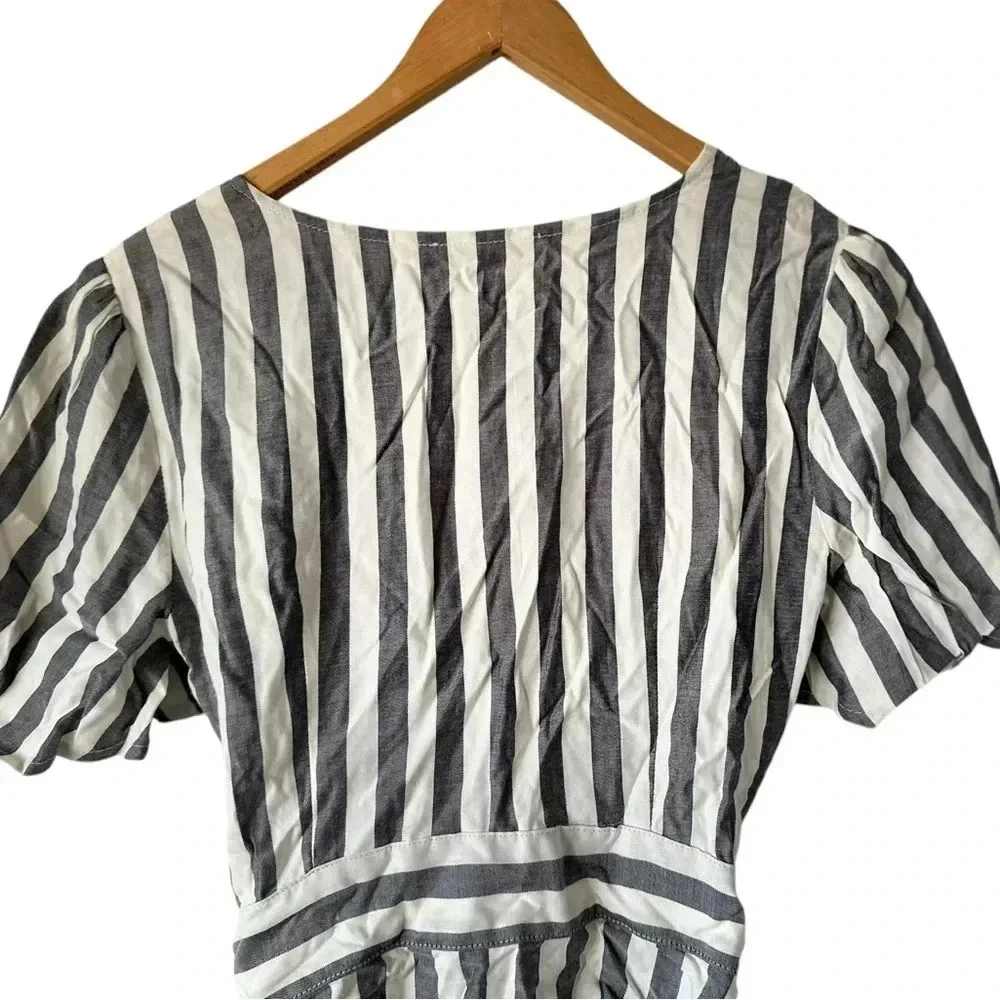 BB DAKOTA Women's Wrappers Delight Stripe Wrap Top